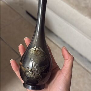Vintage Japanese flute vase